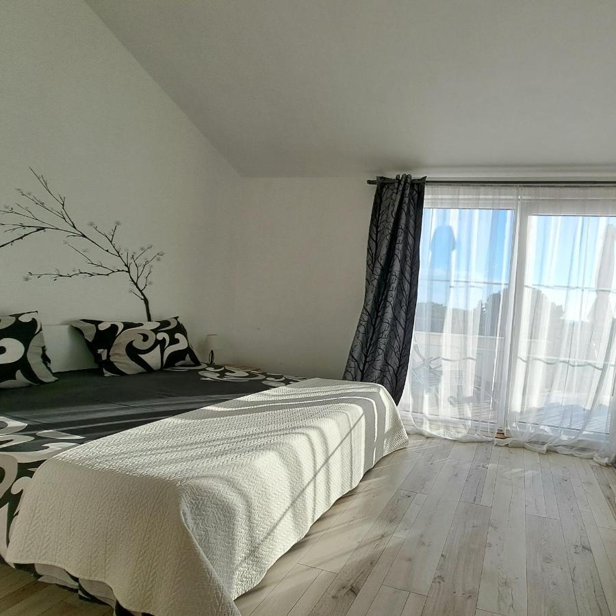 Apartment Oaza Mira Tribalj Eksteriør billede