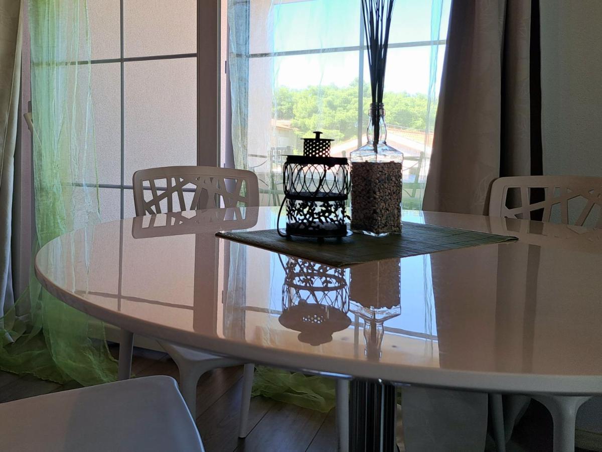 Apartment Oaza Mira Tribalj Eksteriør billede